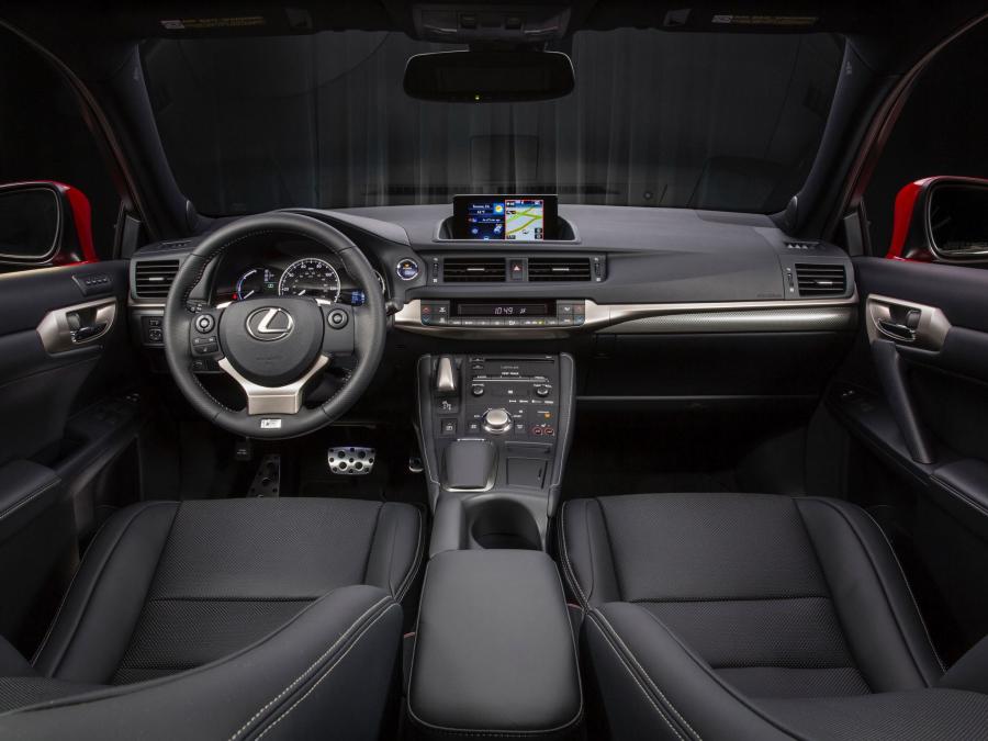 Торпедо Lexus CT200h F-Sport 2014 года  (NA) (фото 32 из 41)
